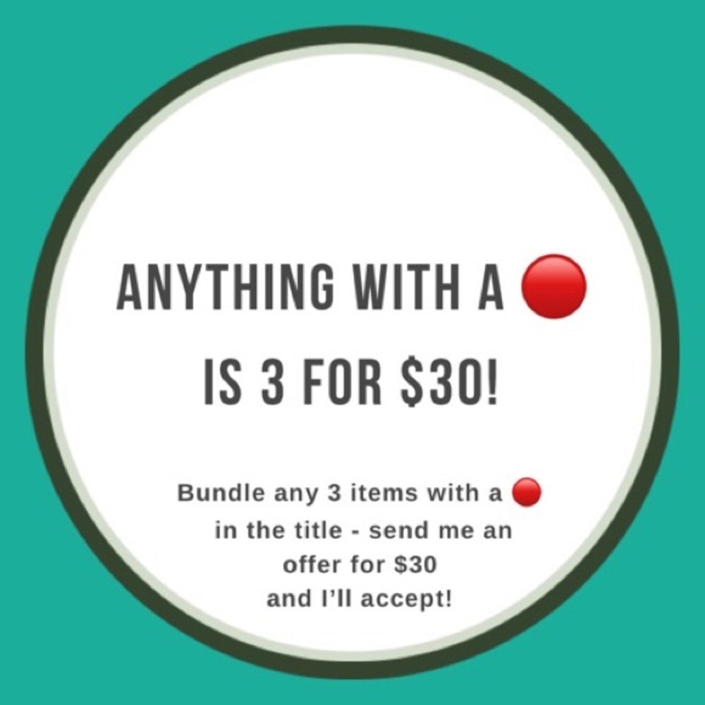 🔴 Carter’s Christmas Outfit - Santa’s Helper - Picture 7 of 7